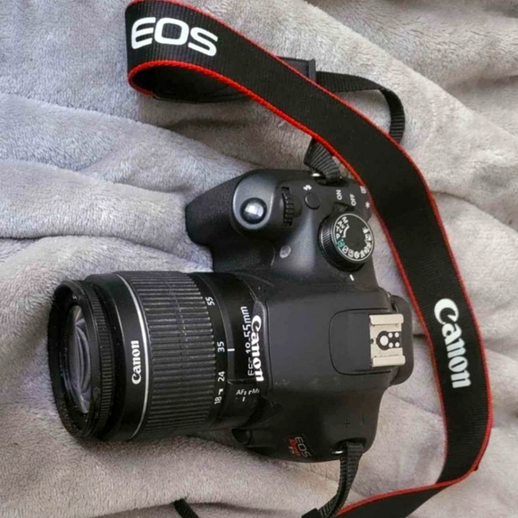 Canon Rebel EOS T5 - Picture 1 of 2